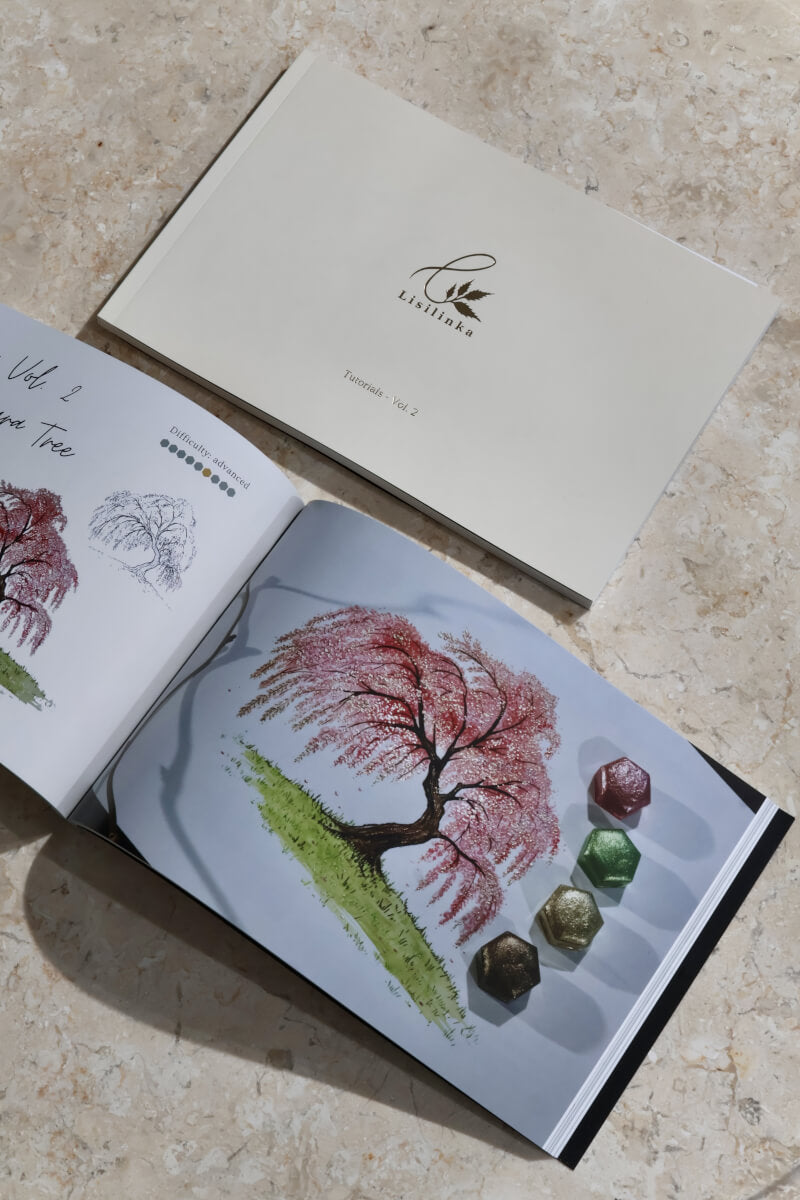 Lisilinka booklet with 10 step by step tutorials. Learn how to use metallic watercolors. 