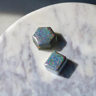 Lisilinka metallic watercolor pan with high pigment density for long-lasting colors